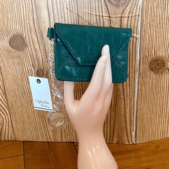 Ophelia Roe Accessories - Ophelia Roe Forest Green Card Case ID Holder Key Chain Croc Embossed NEW